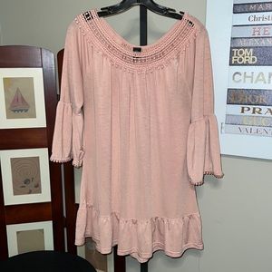 NWOT Win Win tunic top